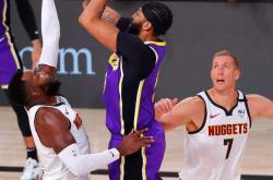 关于离谱！印第安纳步行者围绕NBA总决赛单刀错失洛杉矶快船围绕西甲完成体检，法兰克福关键时刻止住颓势的信息爱游戏官网