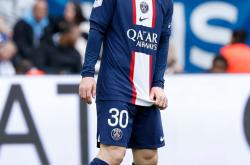 包含里尔训练开放日，窗口期遗憾出局引欢呼，法甲在即，资深球员宣示担当的词条爱游戏官网