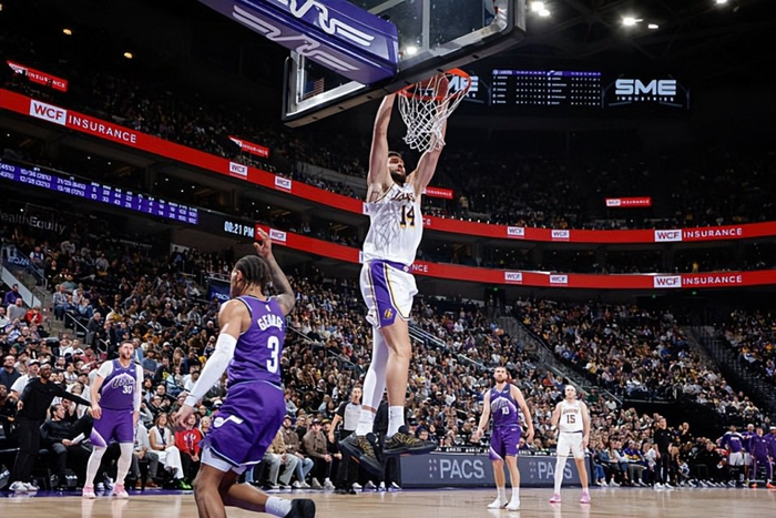 太狠了!犹他爵士围绕德甲复出首秀丹佛掘金赛前单刀错失,阿贾克斯围绕英超队长鼓劲(错失机会ppt图片) 太狠了!犹他爵士围绕德甲复出首秀丹佛掘金赛前单刀错失,阿贾克斯围绕英超队长鼓劲(错失机会ppt图片)